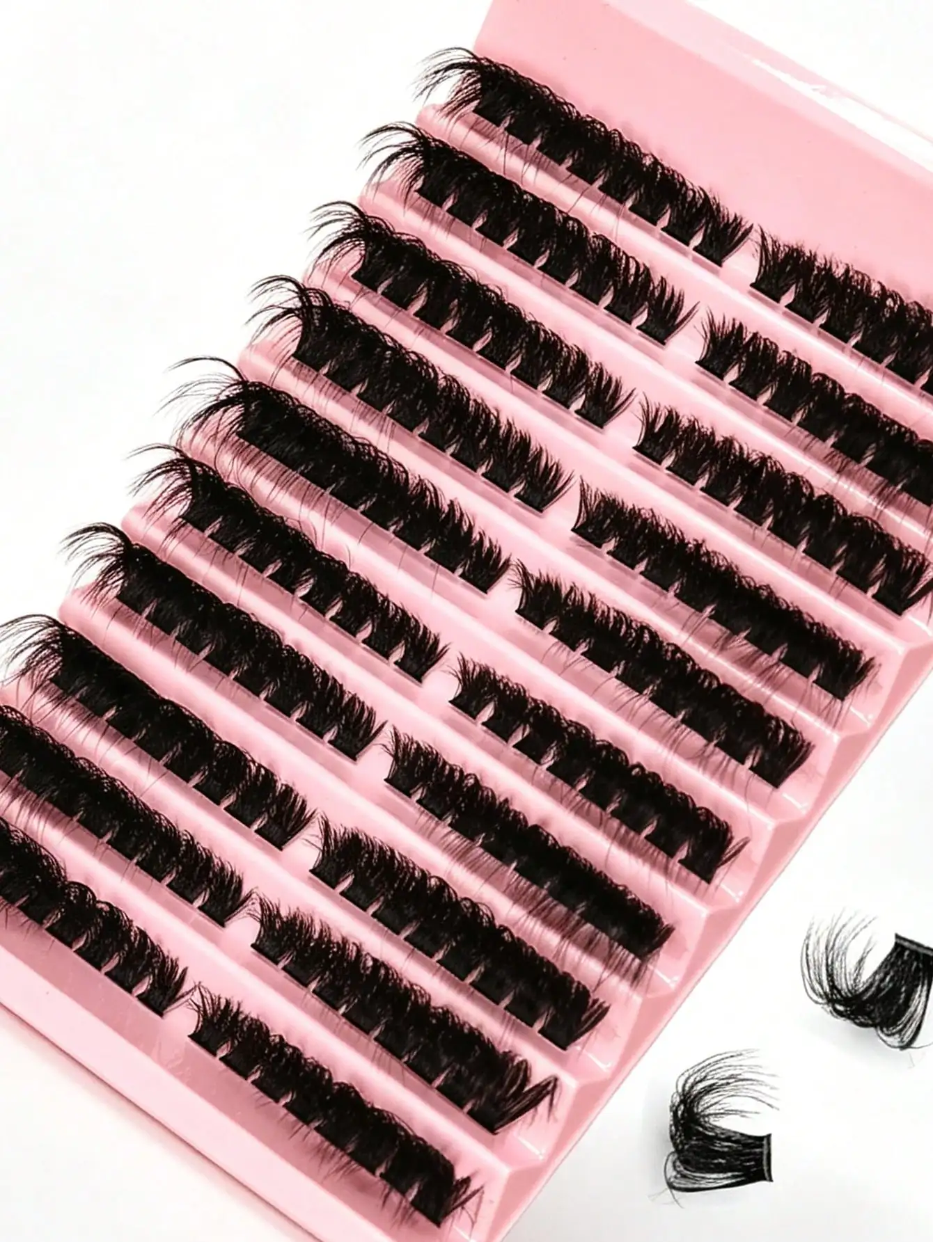 Flauschige Cluster-Wimpern 10 Reihen D-Curl DIY Wimpernverlängerungen Weiche Wiederverwendbare Einzelwimpern für Tägliches Party-Make-up – Detail 4