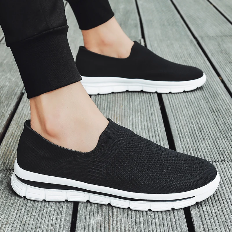 Men Loafers Mesh Walking Shoes Sports Outdoor Flats Light Home Comfortable Breathable Father Sneakers Black Soft Big Size 39-44