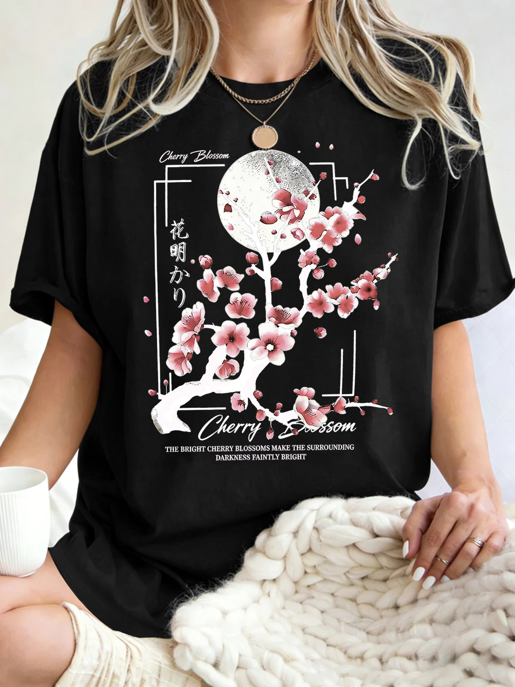 Japanese Cherry Blossom Design Women'S T-Shirt Loose Cotton T Shirts Crewneck Trendy Short Sleeve Y2K Summer Casual Streetwear - view 3
