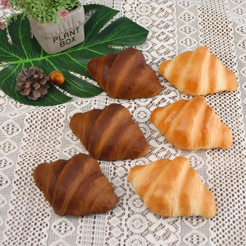 Artificial Bread Simulation Food Model Fake Croissant Home Decor Cake Shop Window Display Photography Props Table Decor Funny