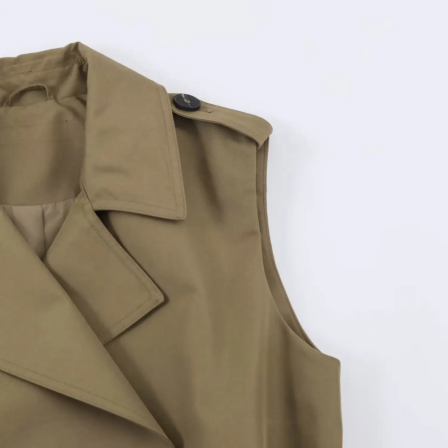 KONDALA Damen Elegante Pendler-Gürtelweste 2026 Sommer Frühherbst Trendige Zweireihige Weste Damen High-Street-Chic Freizeitweste – Detail 6