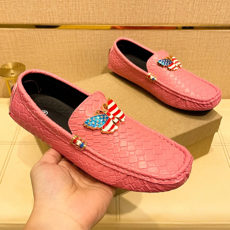 

Летние кожаные лоферы для мужчин, дышащая повседневная обувь без шнуровки с бабочкой, роскошные дизайнерские мужские легкие туфли для вождения