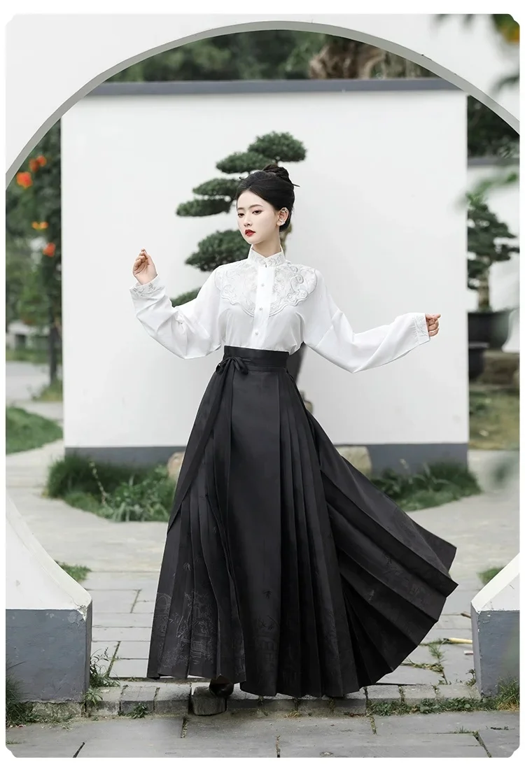 

Standing Collar Blouse Weaving Gold Horse Face Skirt Set for Daily Traditional Hanfu Dress Women White Top Oriental Dance Costum