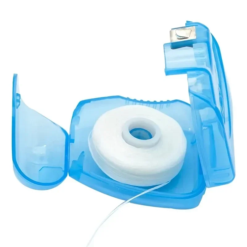 Профессиональная мятная зубная нить Ультрачистое средство для удаления налета Устойчивость к разрушению Гладкое скольжение Простота в использовании для ежедневного ухода за зубами 50-метровая