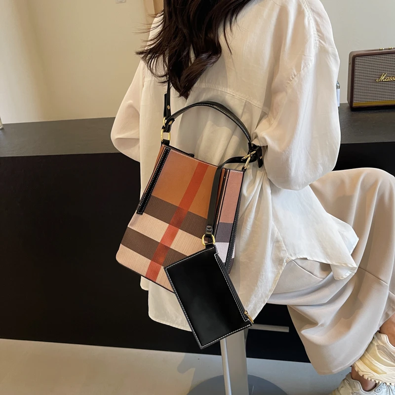 

Luxury Brand Famous Designer Handbags, Women's Leather Crossbody Bag Elegant Shoulder Style for Fashionable Ladies