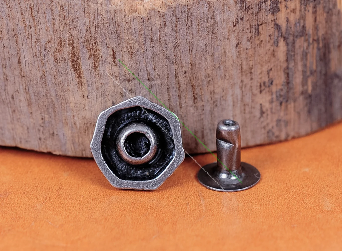 Trendy 10MM Vintage Silver Hexagon Handcraft Metal Studs Rivet Bullet Spikes DIY