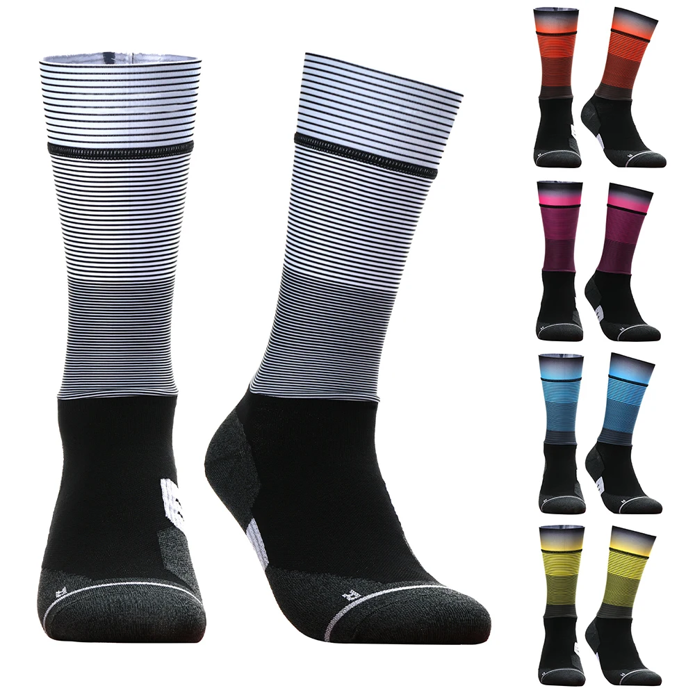 2022 Sports Socks Cycling Socks Men Women Bike socks Basketball Socks Racing Socks Street Fashion Roller Skating Hip-hop Socks