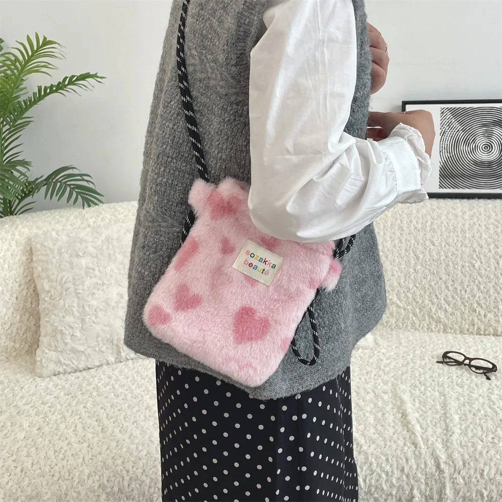 Neue Plüsch-Punkt-Umhängetaschen für Damen, niedliche rosa Umhängetasche, Handtasche, Geldbörsen, tragbare Handytasche – Detail 39