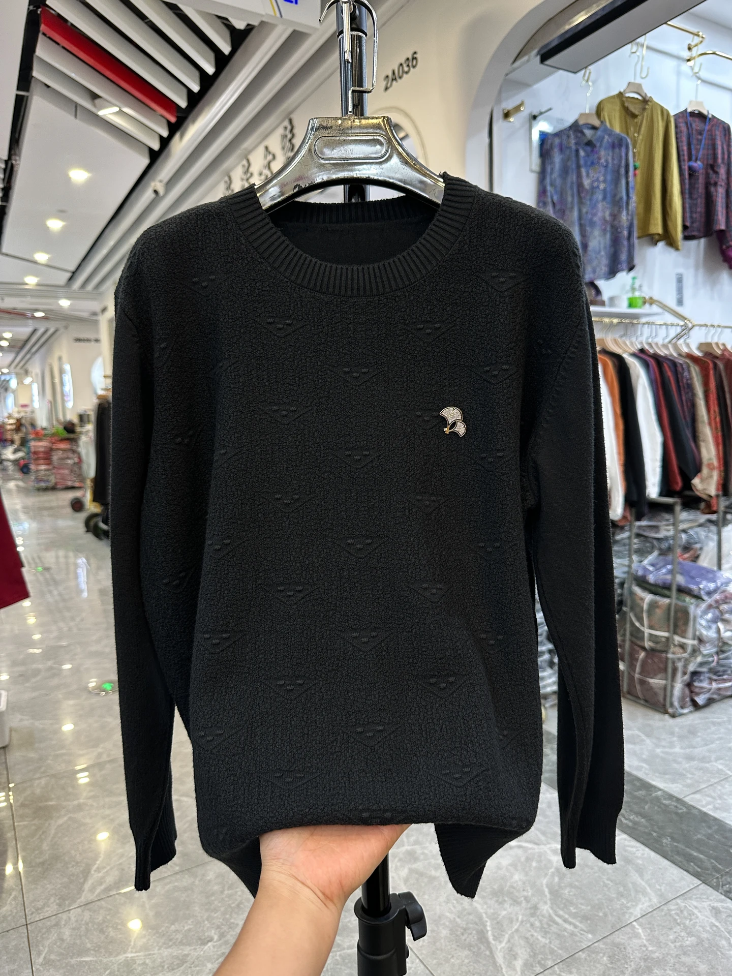 เสื้อไหมพรมแฟชั่นทรงหลวม แขนยาว สวมหัว สำหรับผู้หญิงวัยกลางคนและผู้สูงอายุ ให้ความอบอุ่นในฤดูใบไม้ร่วงและฤดูหนาว