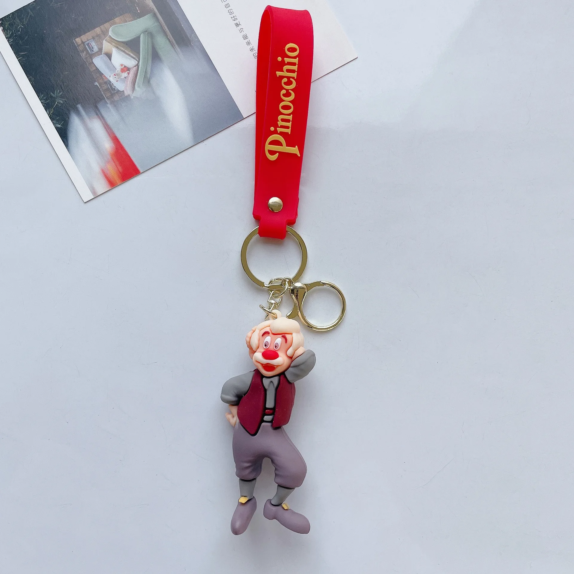 Hot Disney Anime Pinocchio Pinocchio Geppetto Keychain Keyring Accessories Bag Decoration Cartoon Model Pendant Toys Keyholder