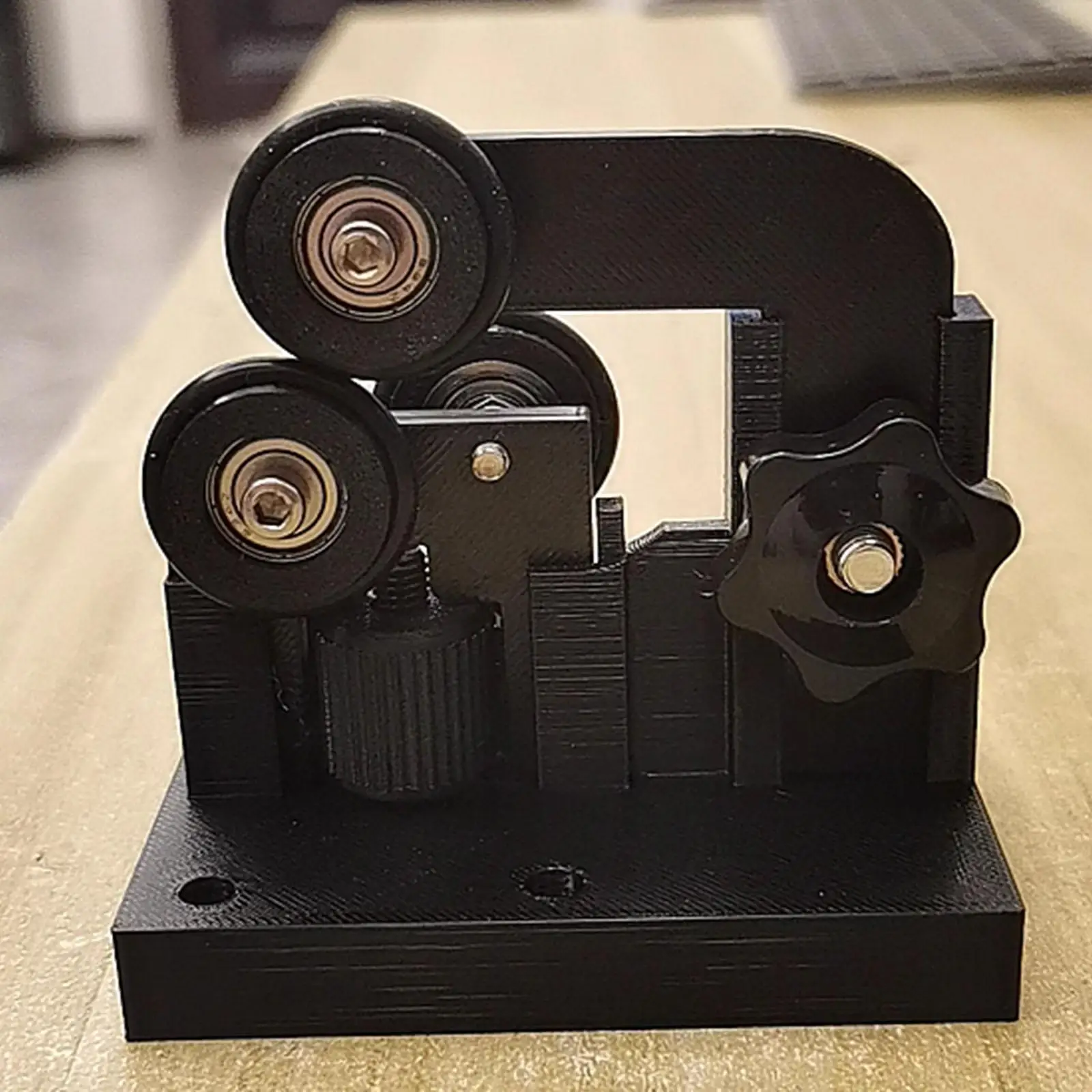 

Регулируемая подставка для удочки, кронштейн-держатель для намотки лески, упрощает намотку лески