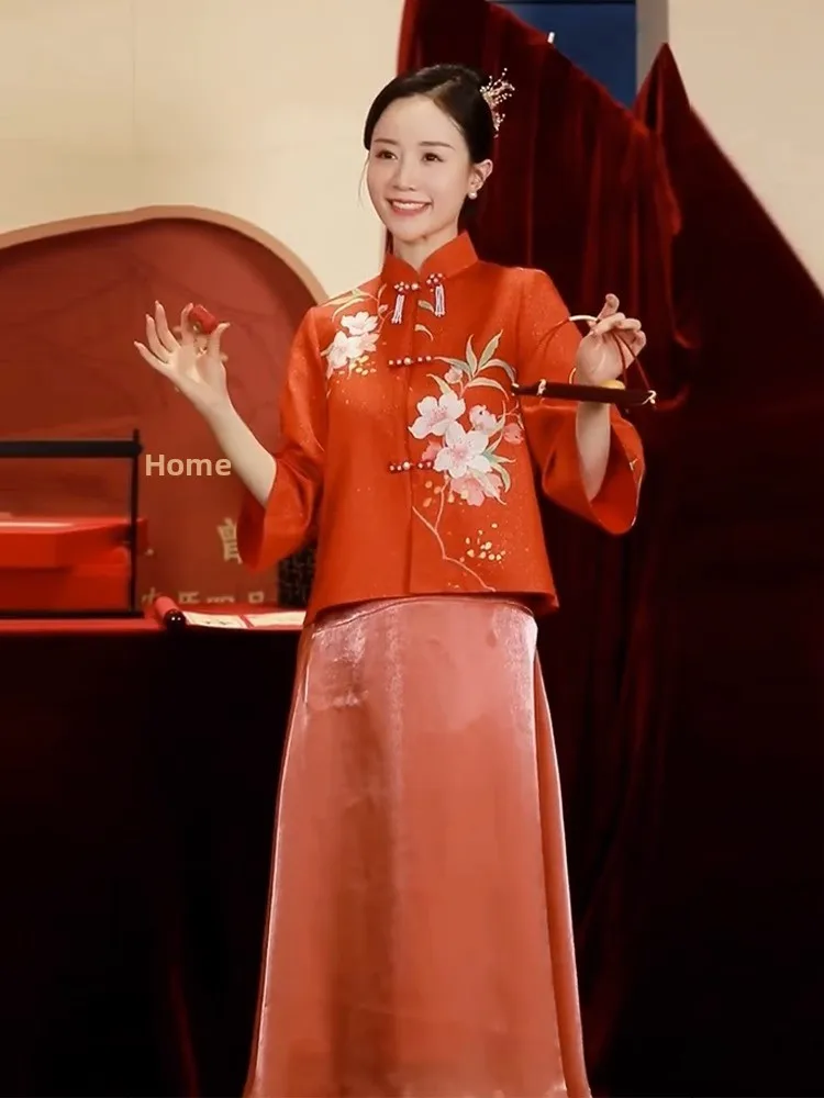 ชุดแต่งงานสไตล์จีนแบบใหม่ ชุดราตรีสีแดง ชุดหมั้น ชุดแฟชั่นผู้หญิง สไตล์ประจำชาติ ชุดเจ้าสาว