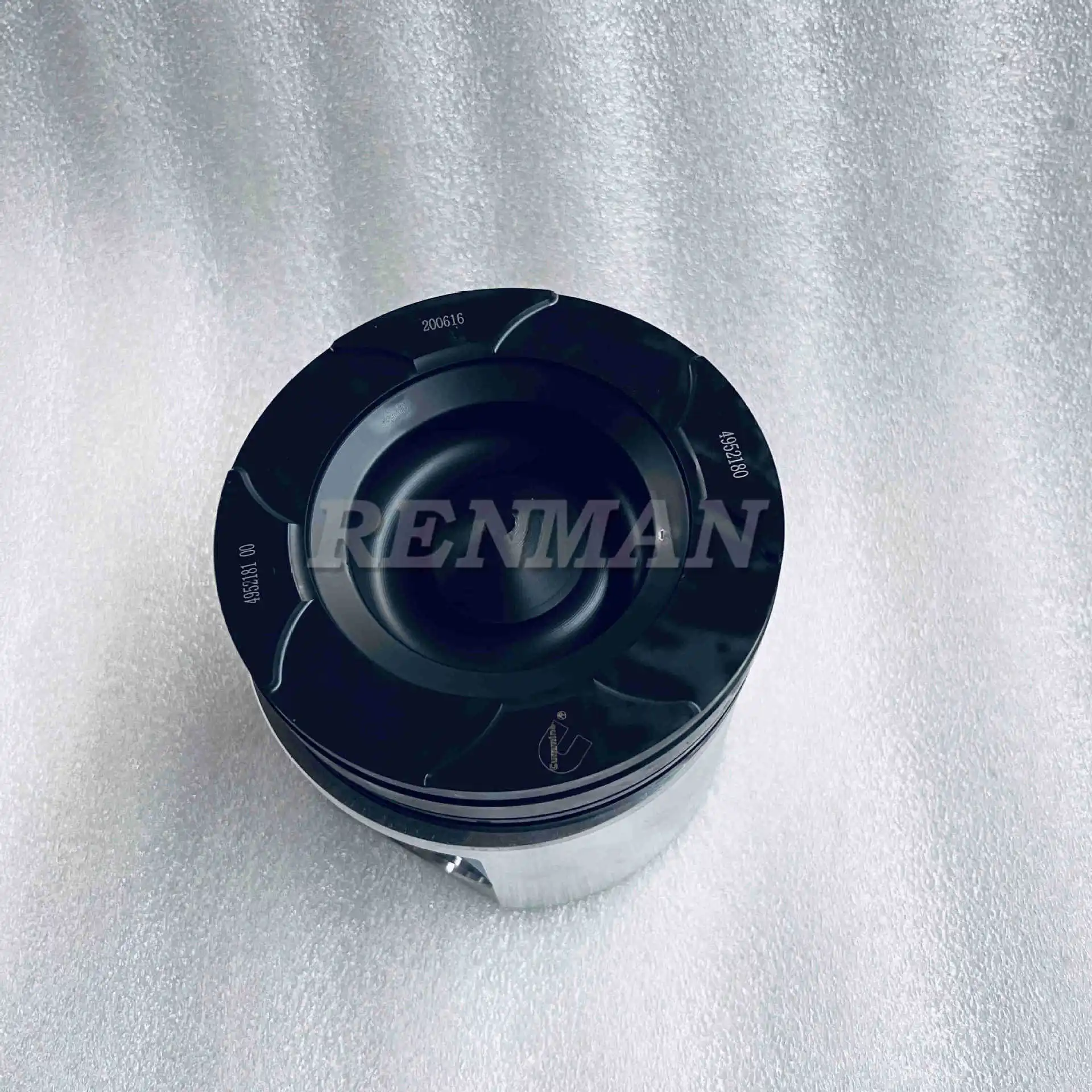 Suitable for Cummins engine 4059949 excavator construction machinery QSM11 split piston 4952181