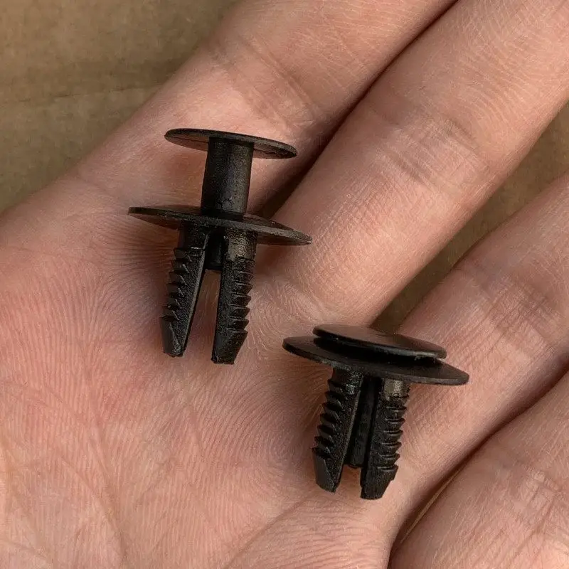 

2pcs For Audi A6L C7 C8 A7 A8L Front Bumper Cover Radiator Upper Guard Retaining Clip