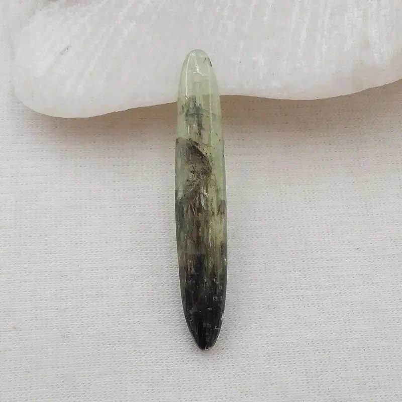 

Natural Green Kyanite Gemstone Pendant Bead 41x7x4mm 3g Semiprecious Stones Jewelry Necklace Accessories