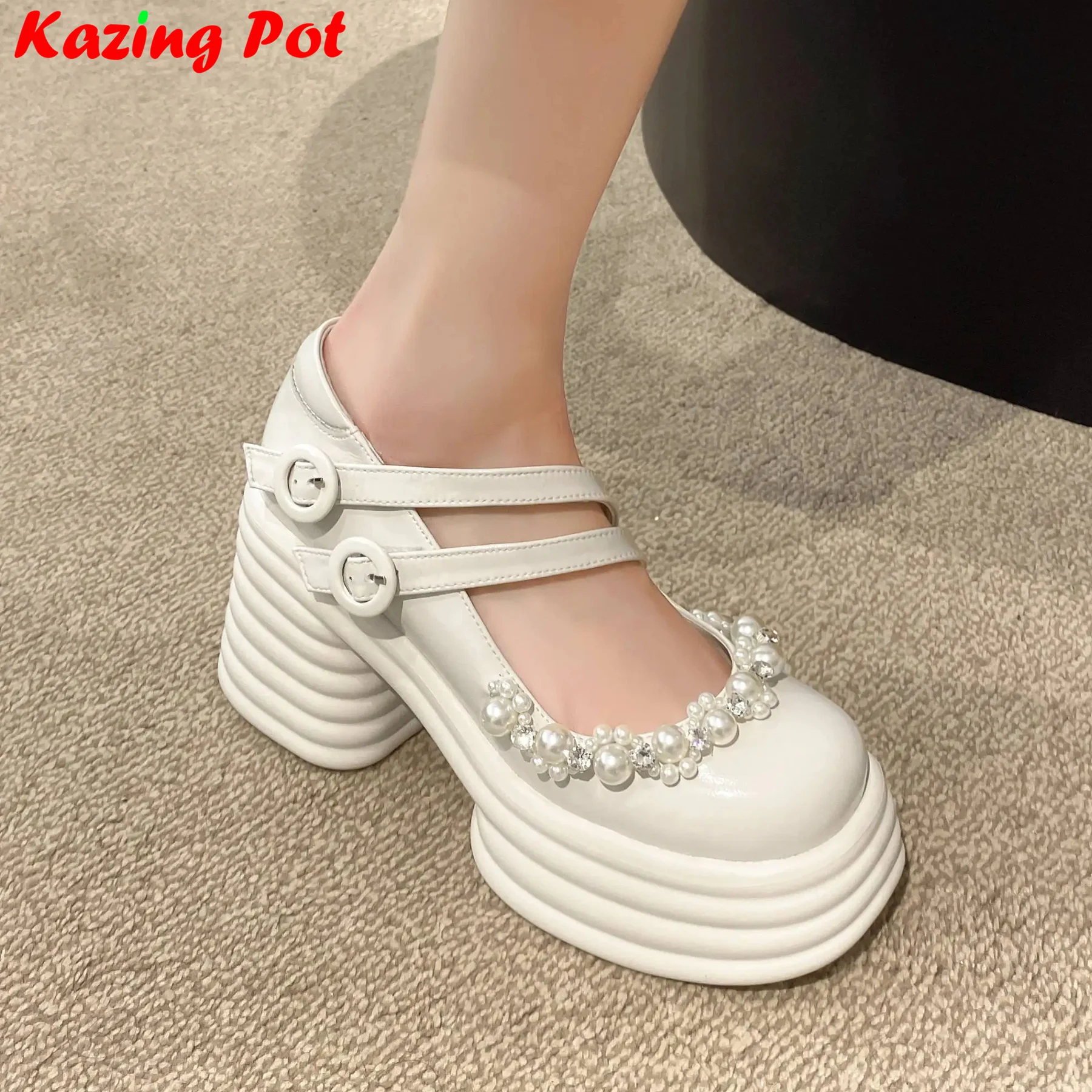

Krazing Pot 2025 Superstar Cow Leather Round Toe Thick Bottom Pearl Leisure Lolita Dating Shallow Buckle Strap Sweet Women Pumps
