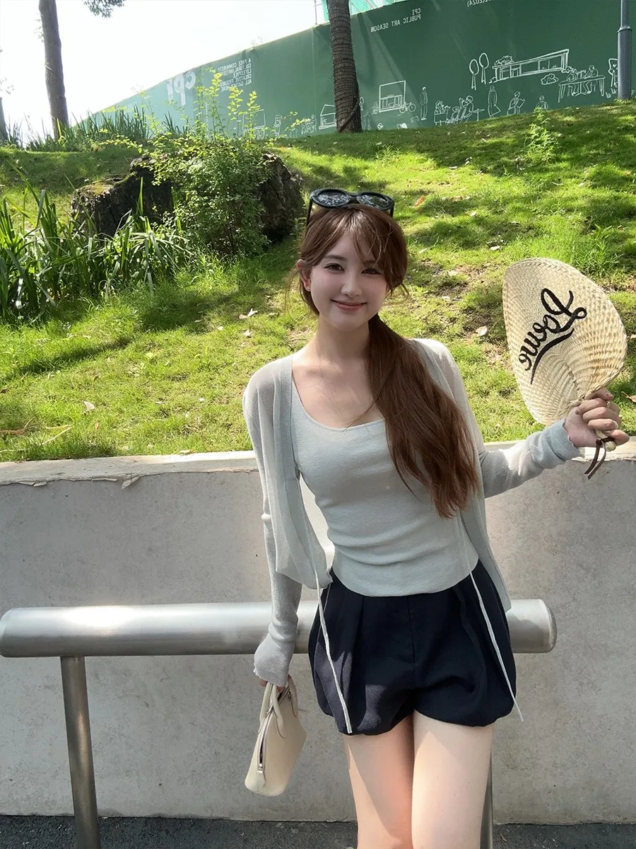 

Мягкий легкий женский вязаный льняной комплект: шорты и кардиган с длинными рукавами, свободный крой, дышащий, комфортный летний наряд