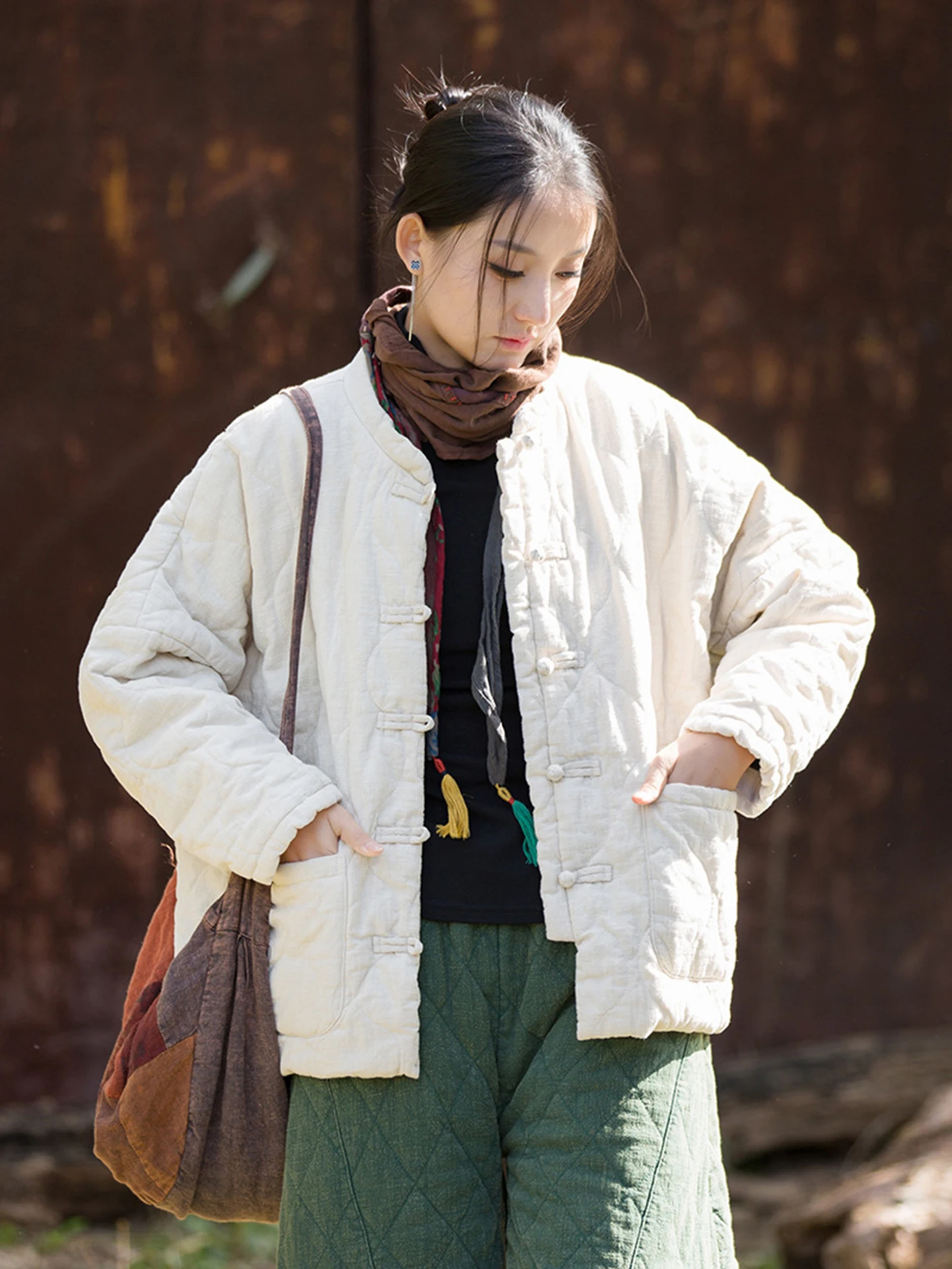 Women's Cotton Linen Short Jacket Button up Warmth Retro Style National Trendy Buddhism Style Coat with Silk Simulation Filling
