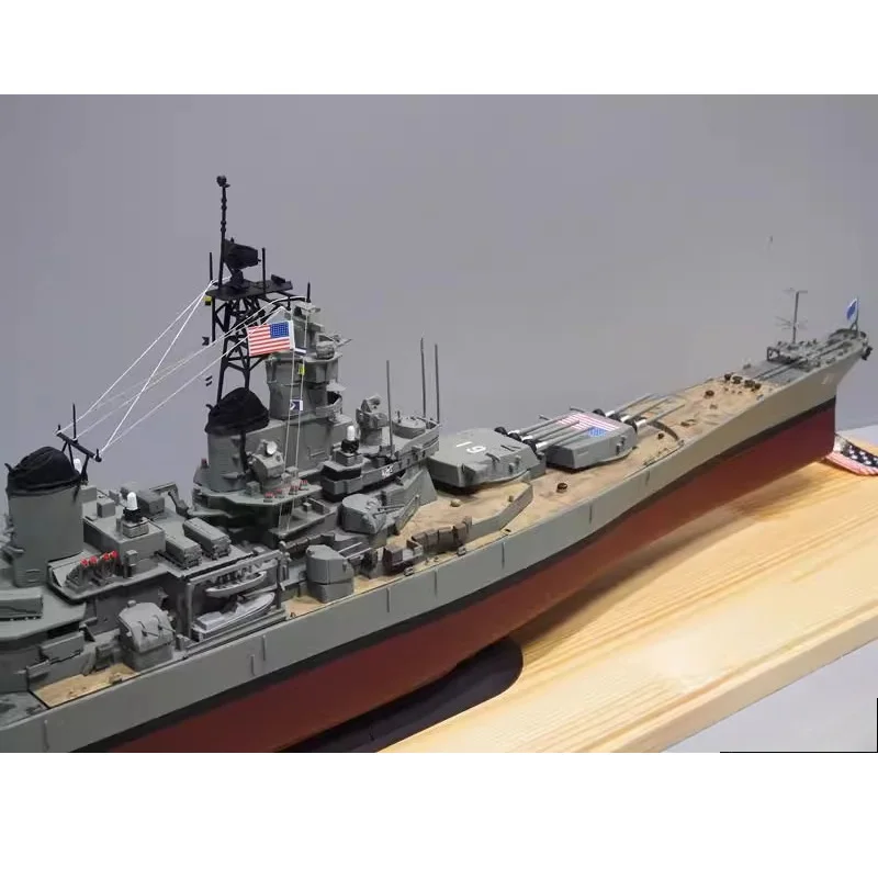 Acorazado pesado de clase Iowa de EE. UU., modelo de barco con acabado de plástico, adornos de modelo de barco estático, decoración del hogar, colección náutica, 1/350