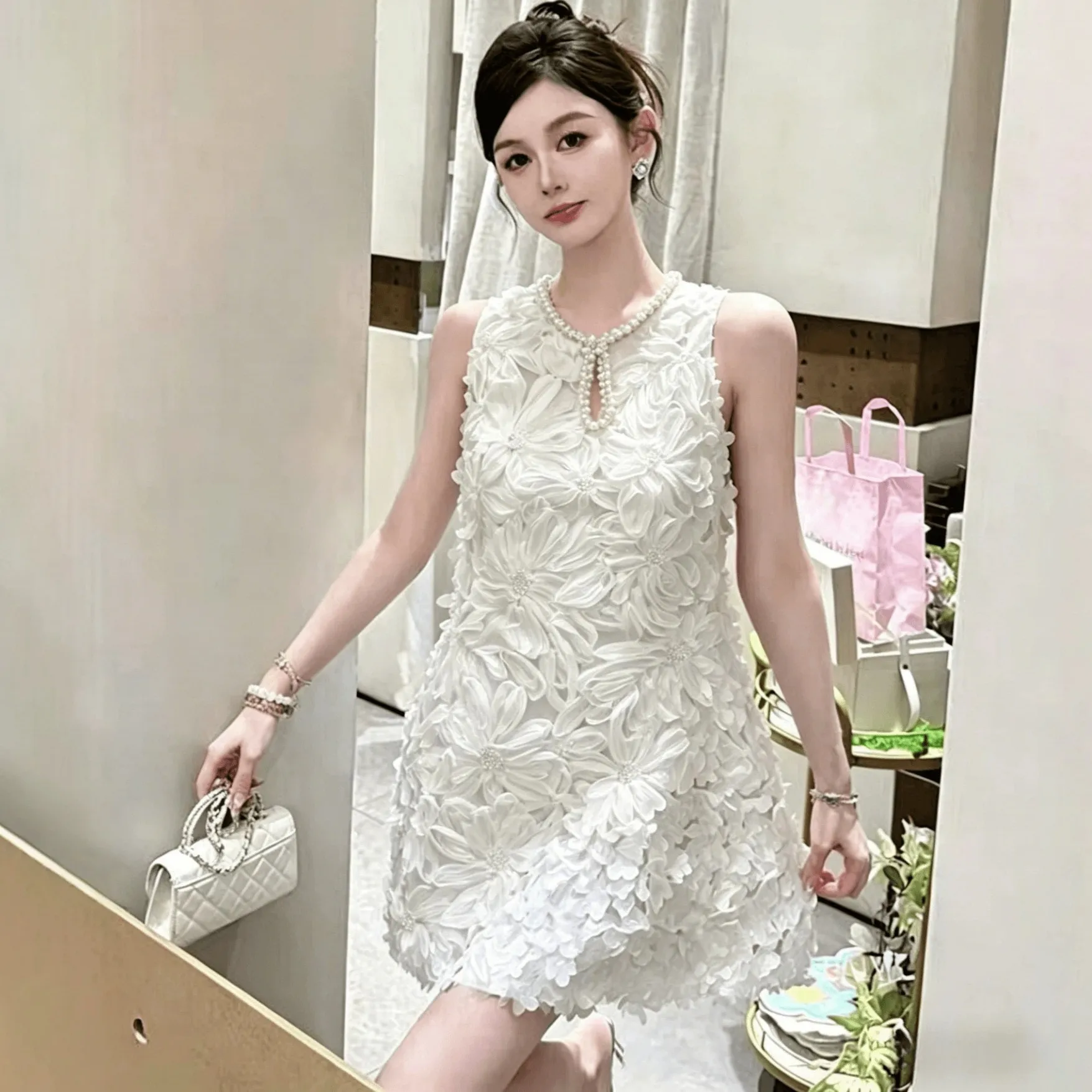 Slim Fit Beaded Gown Fitted Socialite with Elegant Zipper Closure Floral Pattern Hand Finished Sleeveless Dress Summer for Women