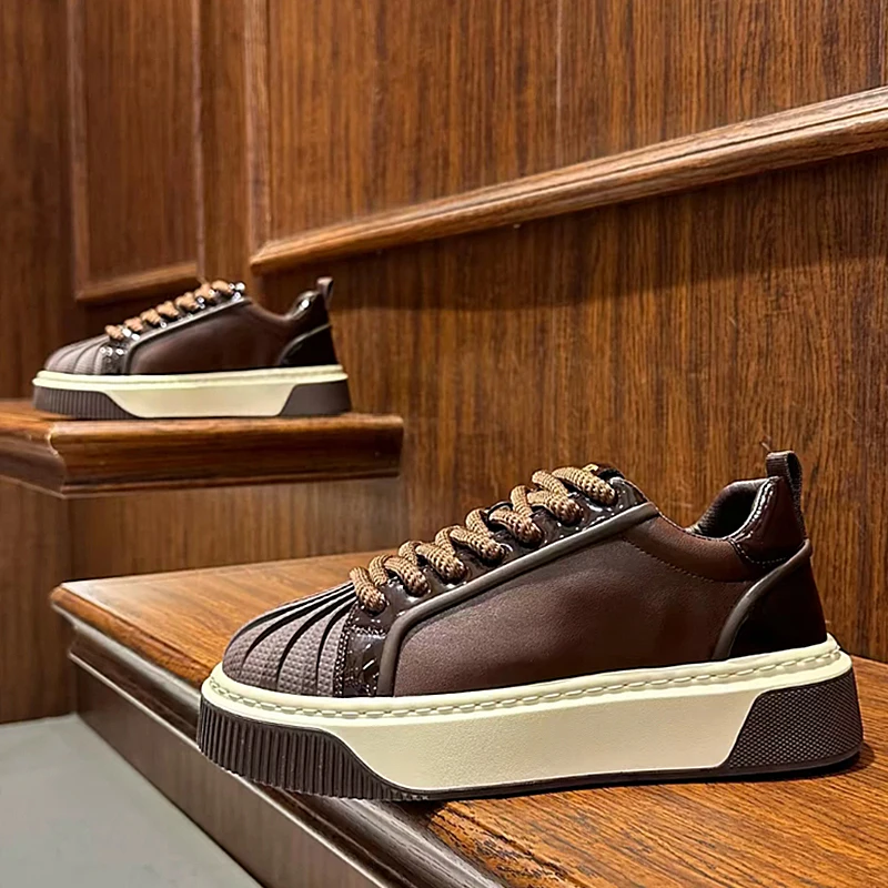 Retro Men's Board Shoes 2026 Fashion Shell Heads Leisure Shoes High Quality Chunky Sneaker for Man Designer Shoes Zapatos Hombre