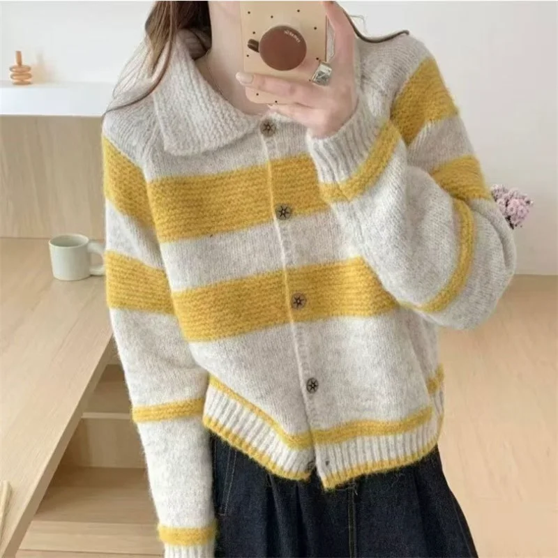 Women Lapel Collar Wide Yellow Striped Knit Cardigan Star Button Loose Short Sweater