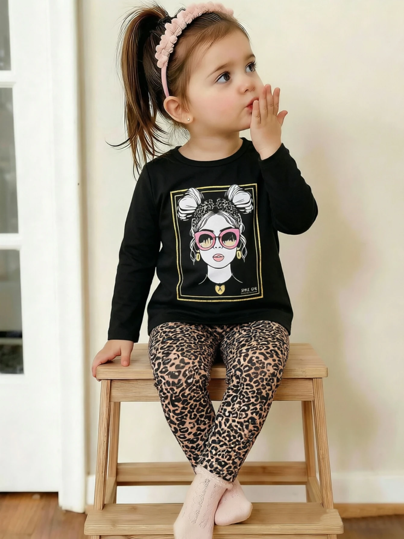 Long Sleeve Mid-length T-Shirt And Leopard Print Leggings Spring Autumn Casual Fashion Girls' Clothing Set