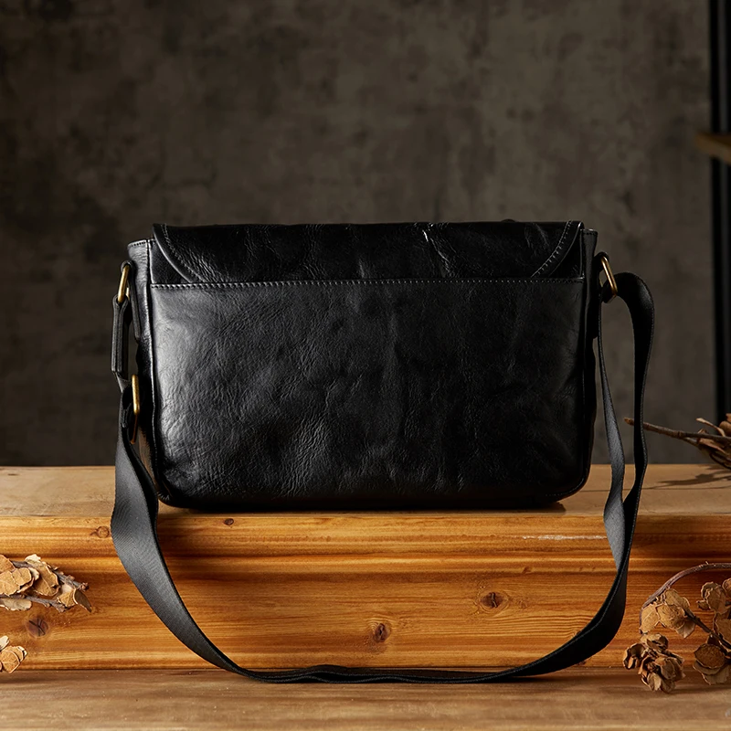 Genuine Leather Shoulder Bag Male Travel Cowhide Cross body Sling Bag Fashion Outdoor Vegetable Tanned Leather Messenger Bag