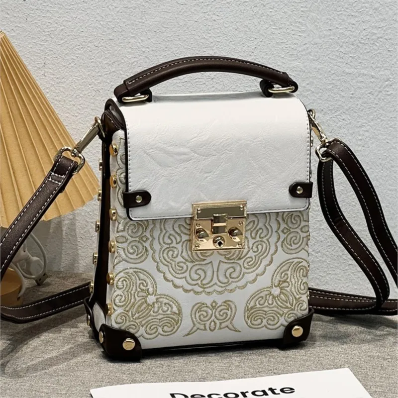 Johnature 2024 New Chinese Style Embroidery Crossbody Bags For Women Vintage Leather Elegant Handbag Versatile Shoulder Bags