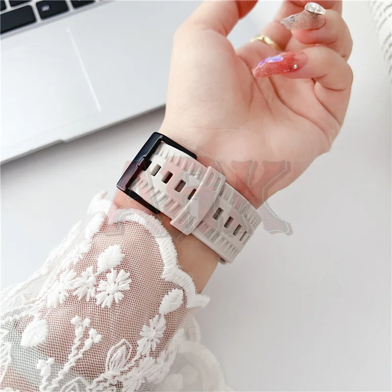 Apple Watch用シリコンストラップ,バックル付き,高品質,49mm,44mm,45mm,42mm,iwatchシリーズ用6 5 4 se 7 8 ultra 49mm