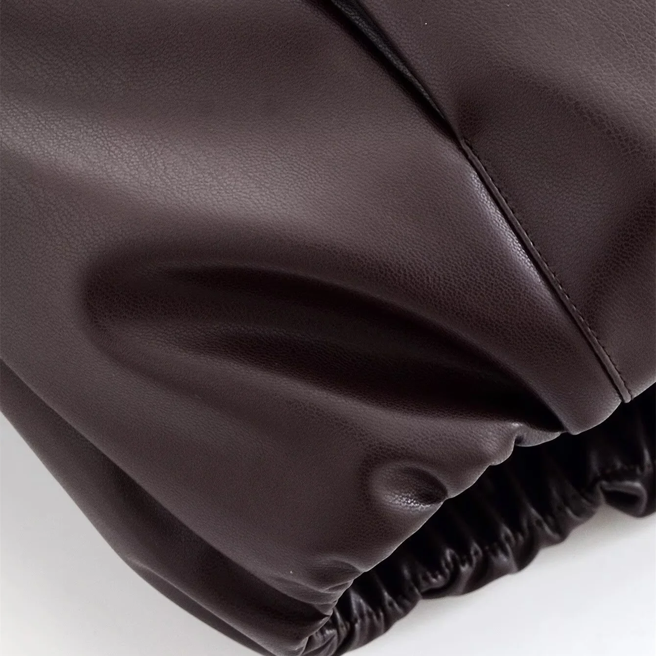 2025 hiver nouveau femmes ample décontracté Simple polyvalent revers à manches longues Faux cuir fermeture éclair coton veste