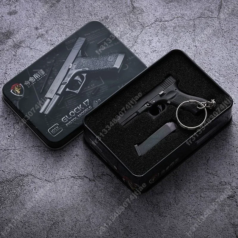 2024 New Alloy Empire Glo G17 G34 TTI Pistol Model Shell Ejection 1:3 Mini Toy Gun Weapon Keychain Metal Keychain Christmas Gift