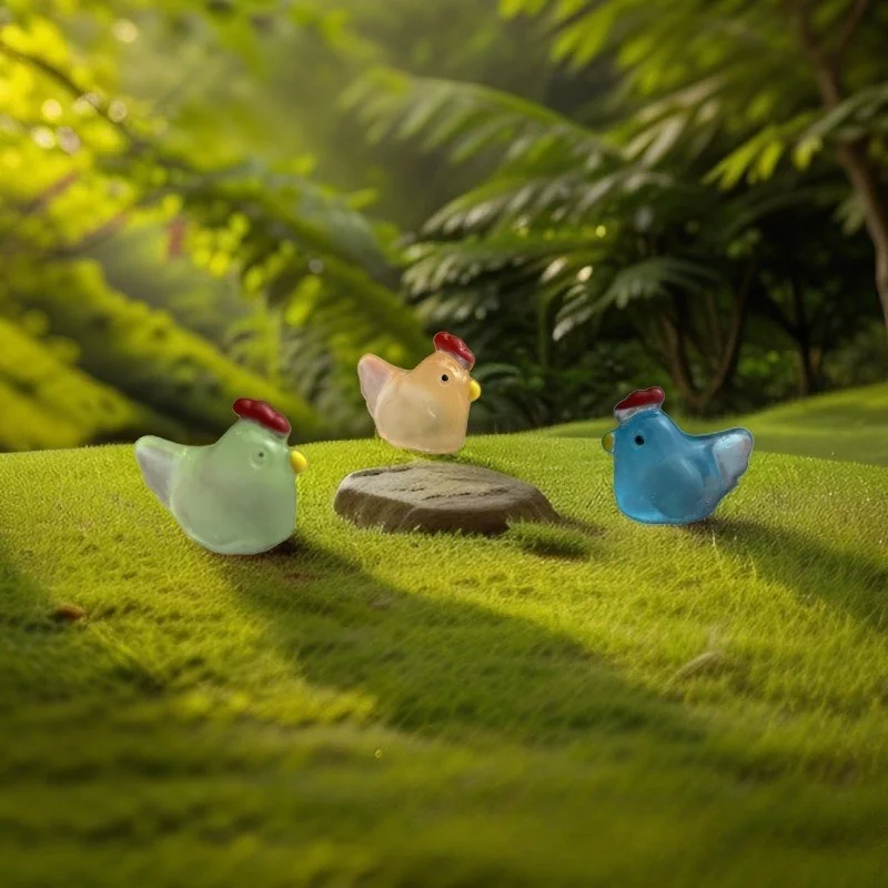 Cura criativa luminosa em miniatura frango boneca brinquedos diy artesanal acessórios decorativos bonito jardim microlandschaft para tanque de peixes