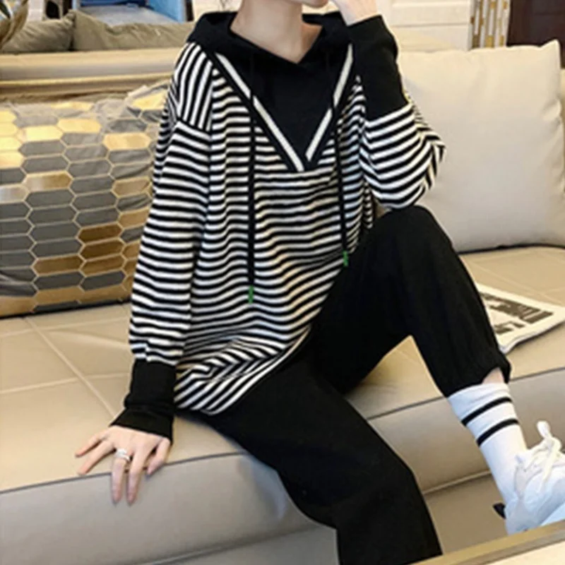 Korean Fashion Vintage Autumn Essentials Hoodies Woman Hooded Sweatshirt Aesthetic Designer Stripe Streetwear Hoodie for Women