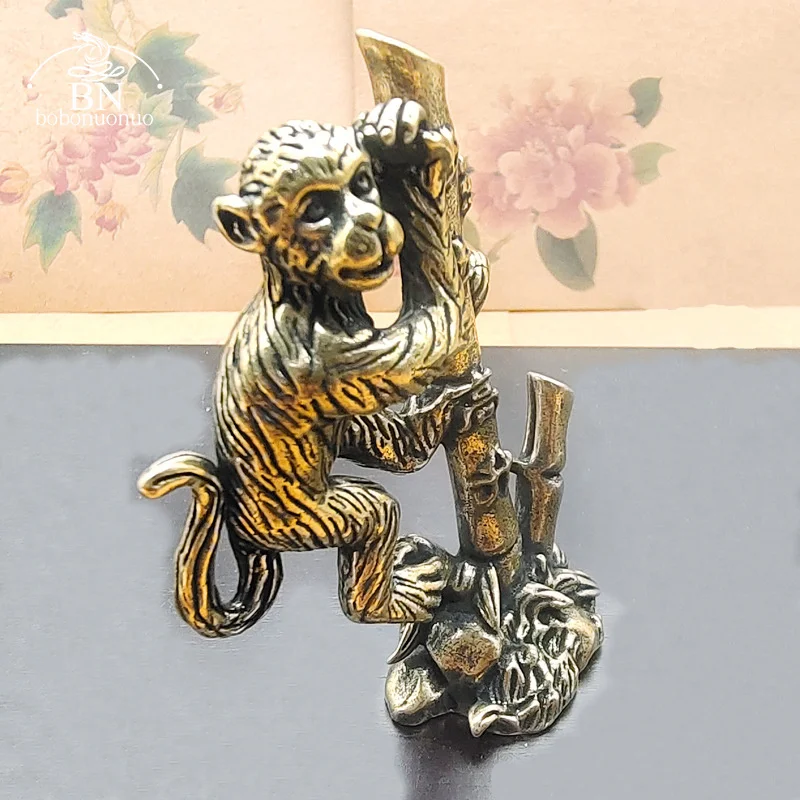 Brass Monkey Climbing Bamboo Pole Small Ornament Zodiac Animal Figurines Feng Shui Home Decor Crafts Desk Decoration Accessories