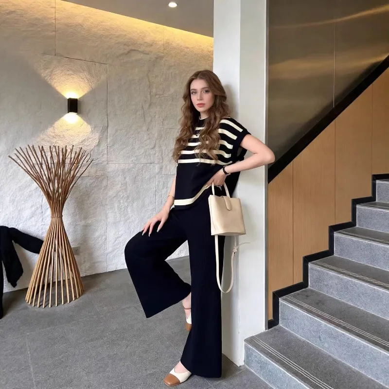 Fashionable Loose Striped Knitted Vest Top Fashionable Slim-fitting Wide-leg Pants Set Temperament Commuting Two-piece Set