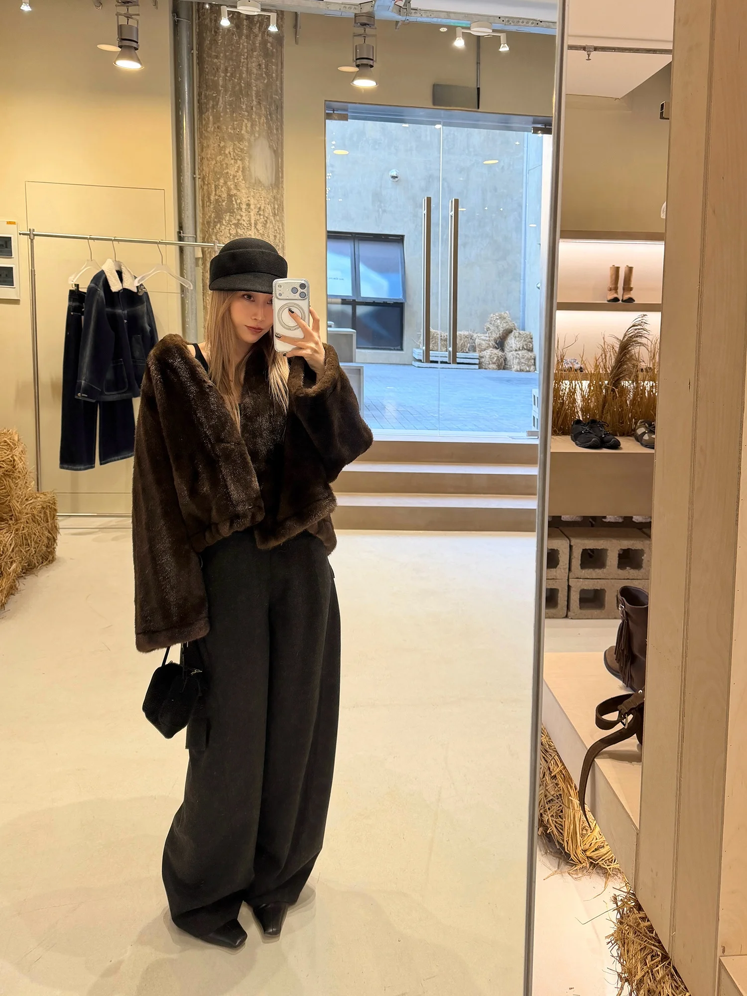 

SukiiRED Eco-Friendly Suede Fur Jaet Women's Inteated High-Loose Warmth Leather Goods Daily Wear Pure Color Casual Sle