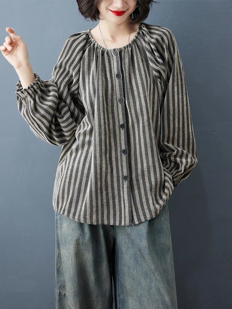 

Fashionable plus Size Casual Striped Shirt Women's Spring Autumn New Style Earlet Shoulder Sleeve Shirt Women's Top