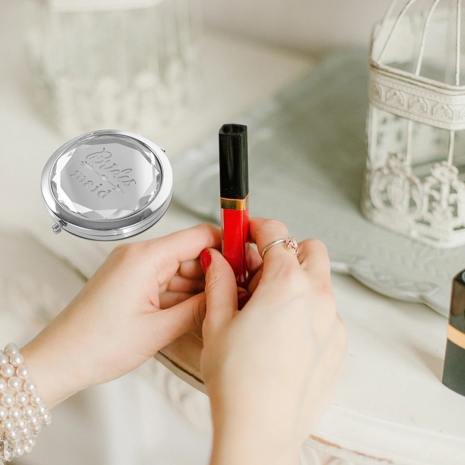 

Rose Gold Bride to Be Makeup Mirror Compact Small Wedding Pocket Travel Mini Portable Gifts Accessories Packaging