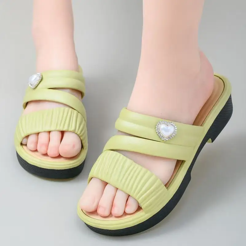 

Women Waterproof Block Heel Outdoor Slippers Sandals Summer New Thick Sole Non Slip Open Toe Home Slippers Beach Slippers Sandal