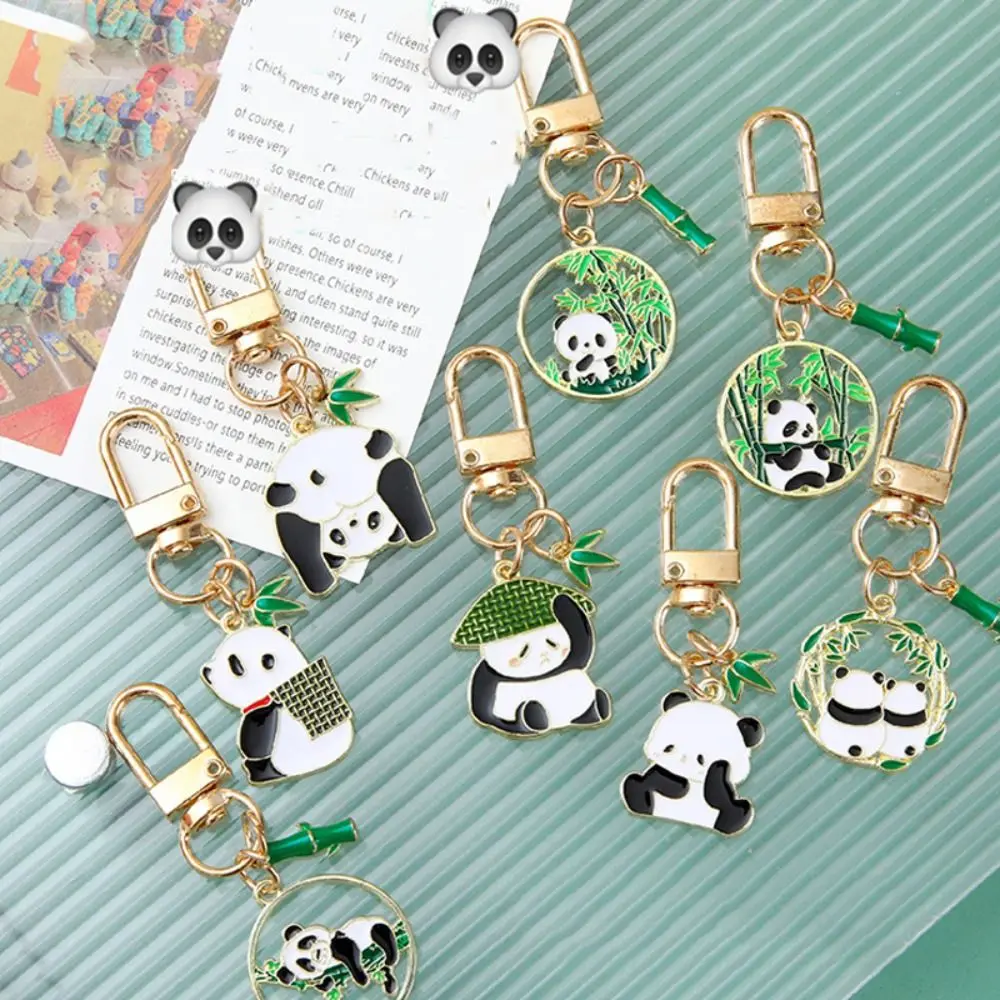 Car Keyring Cartoon Panda Metal Keychain Creative Kawaii Funny Panda Keyring Cute Mini Panda Key Pendant Bag Pendant