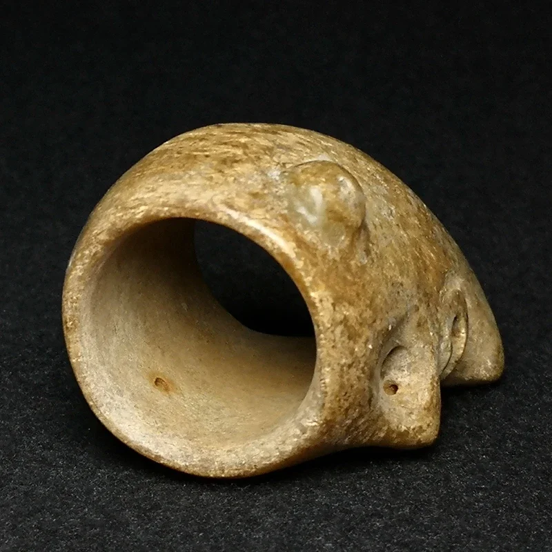 3.8 × 2.2 cm Old Chinese Jade Carving Skeleton Skull Statue Thumb Rings view 6