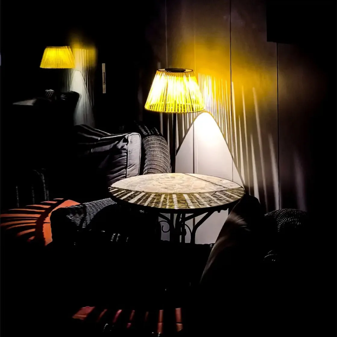 

Садовый солнечный USB-ротанговый напольный светильник, уличная декоративная атмосферная лампа для патио, пейзажа