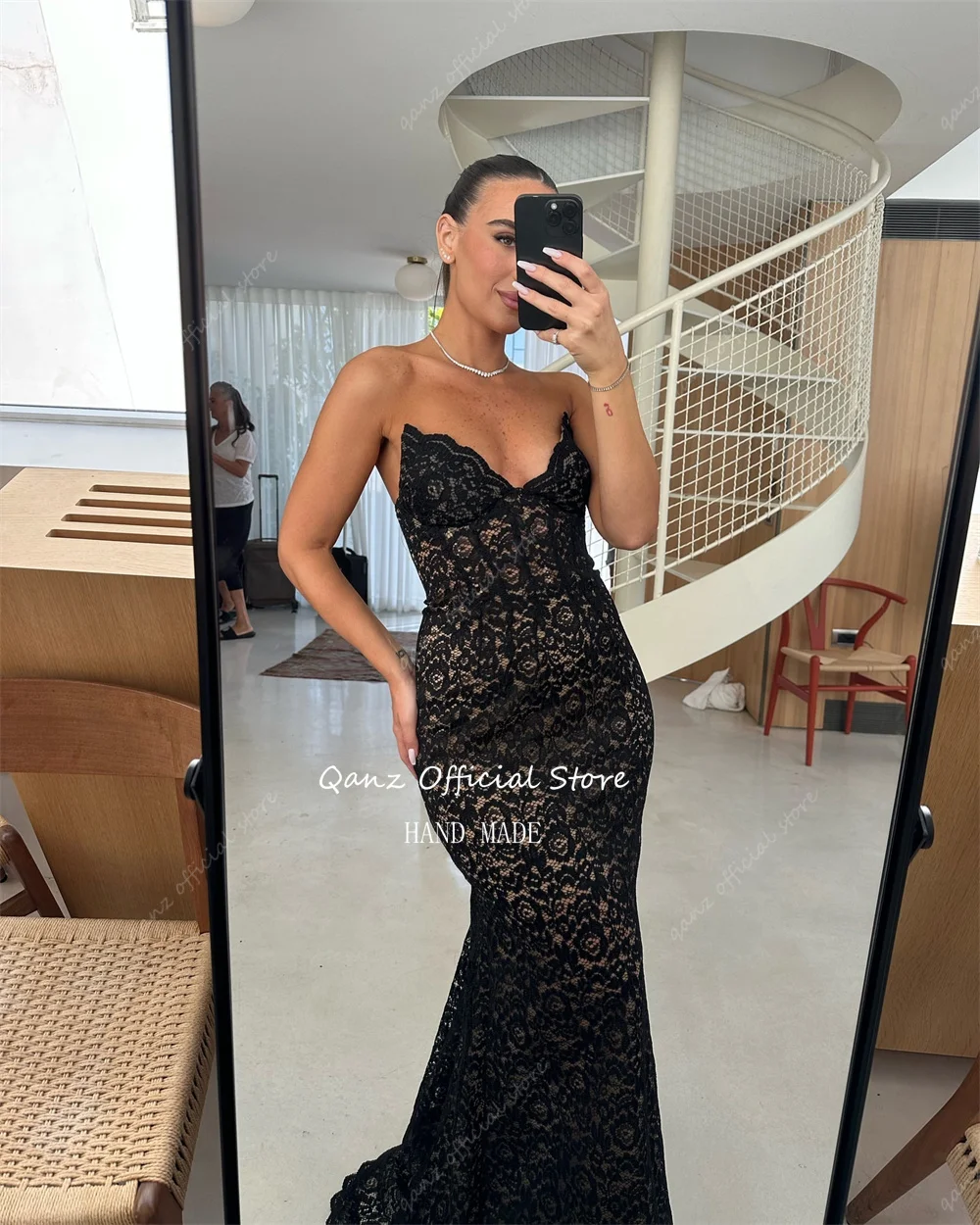 Qanz Abiti da sera modesti in pizzo nero Sweetheart Sirena Fodera color carne Abiti da festa Abiti da festa personalizzati