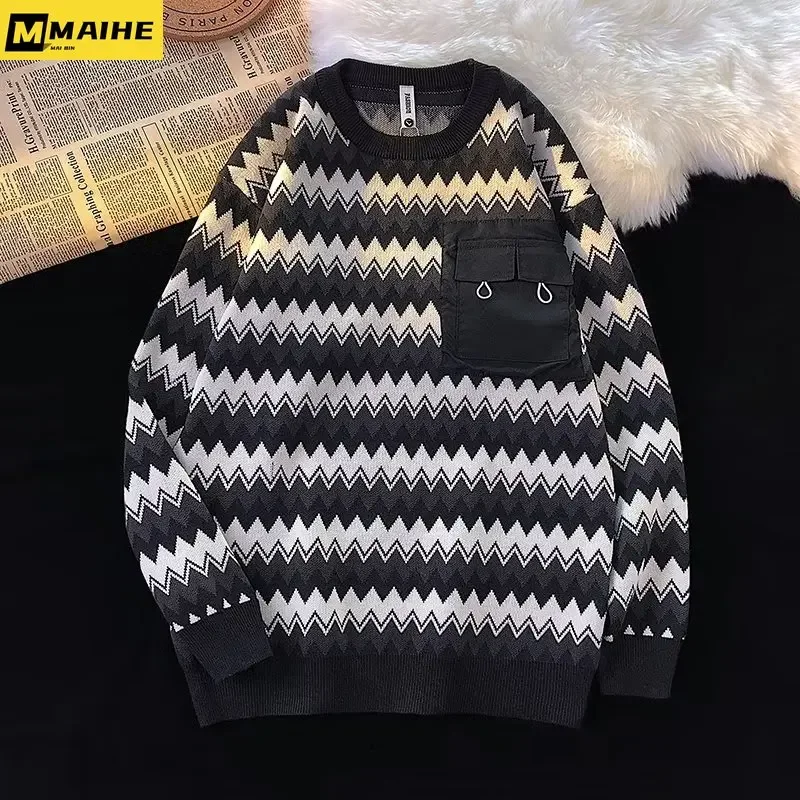 Winter High-end Knitted Sweater Men's Fashion Wavy Knitted Casual Round Neck Shirt Harajuku Style Big Pocket Joker Pullover 2024