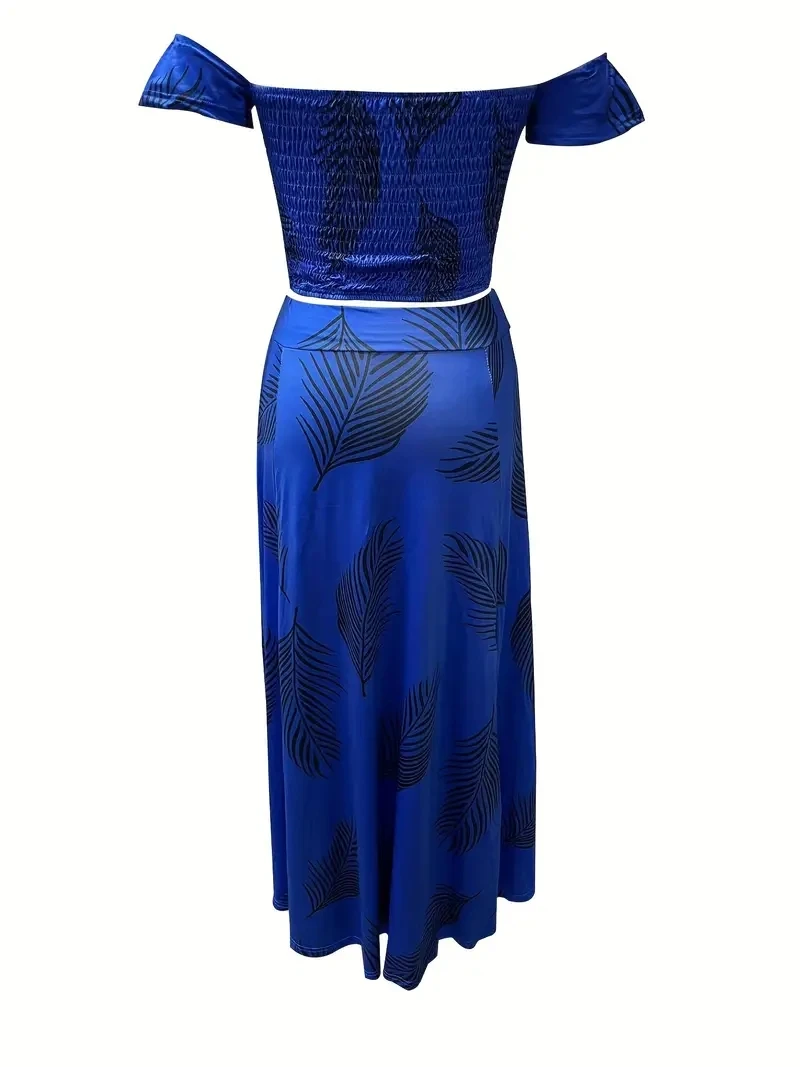 Böhmisches Zweiteiler-Set für Damen: Schulterfreies, elastisches, einfarbiges Top mit Federdruck und hochtailliertem Rock mit Schlitz. – Detail 21