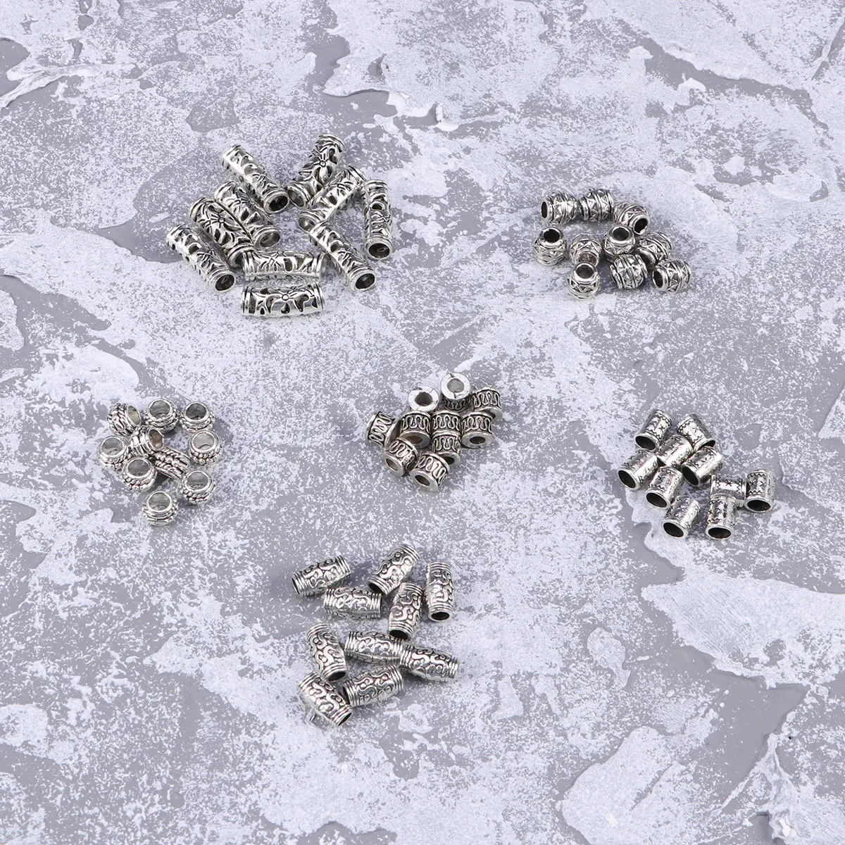 

60 шт. колец для волос, кольца-манжеты для дредов из сплава, гравированные легкие бусины для плетения, декоративные аксессуары для фестивалей и вечеринок