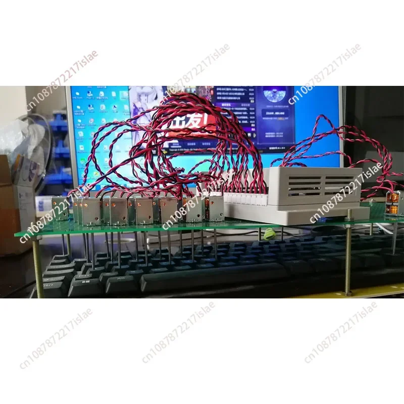Keyboard automatic clicker 24-way physical press