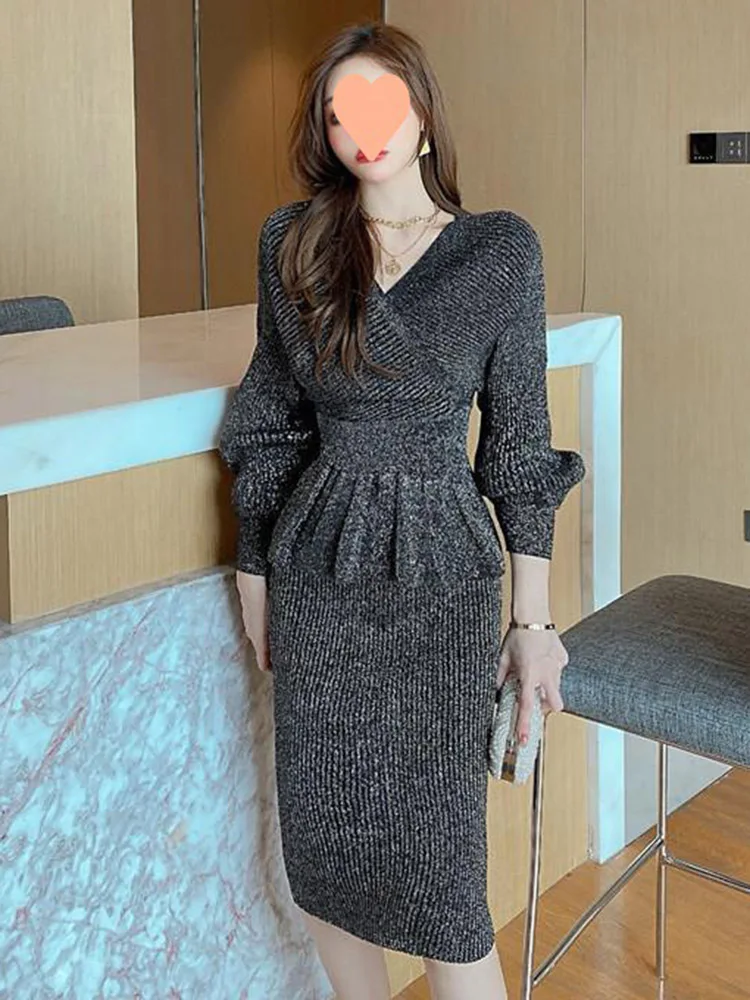 Elegant Knit 2 Pieces Sets Korean Knitwear Sexy V-neck Short Sweater Pullover Tops Conjuntos Women High Waist Slim Skirt Outfit