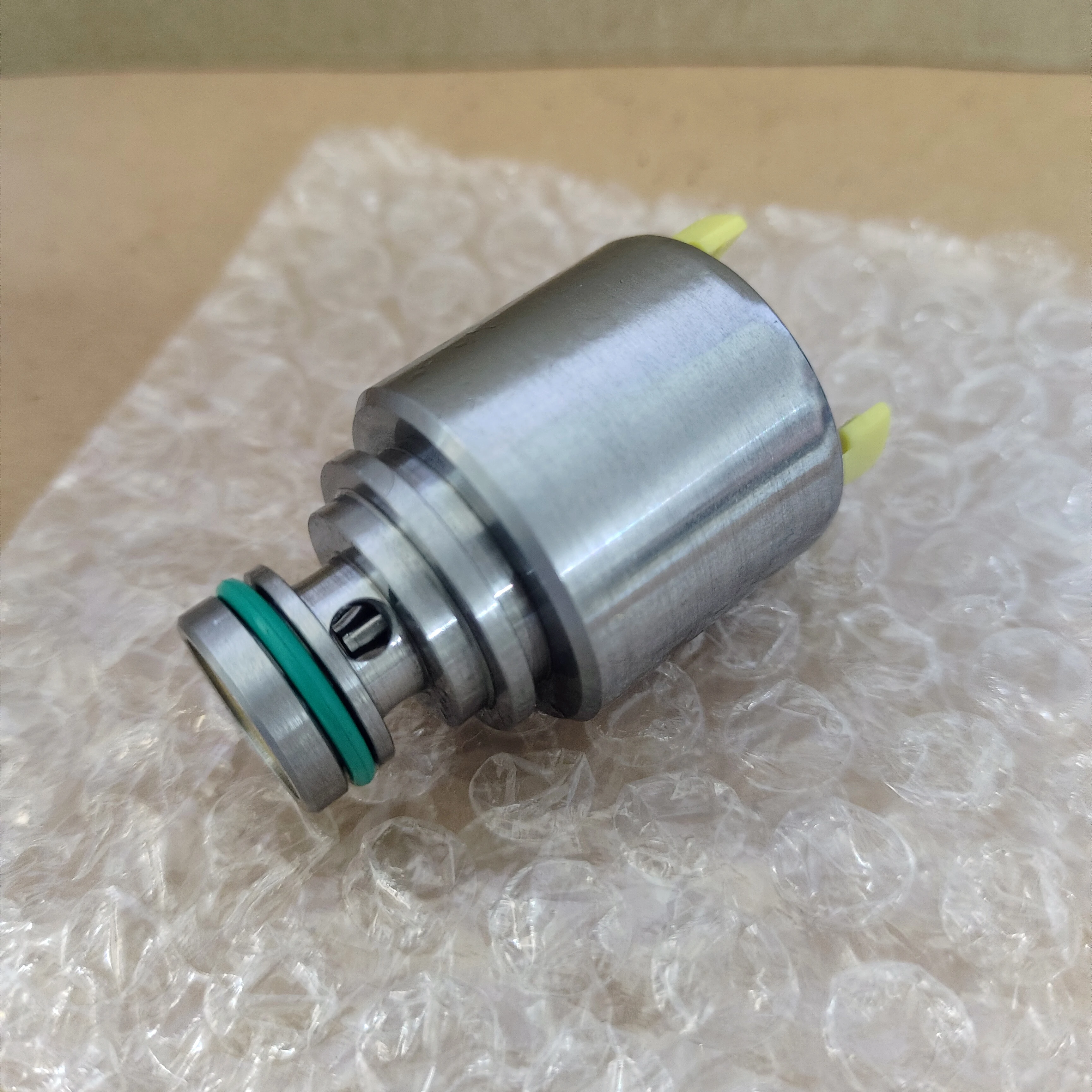 

Brand new 0501314770 24V Pressure Regulator Solenoid Valve For Engineering vehicle 4WG Gearboxes 0501.314.770 Transmission